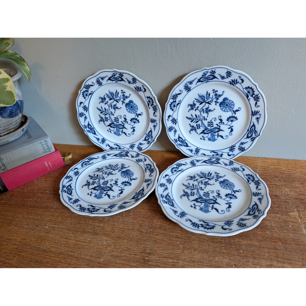 Blue Danube Vintage Bread and Butter Plate Set of 4 Blue Onion Scalloped 6.75"